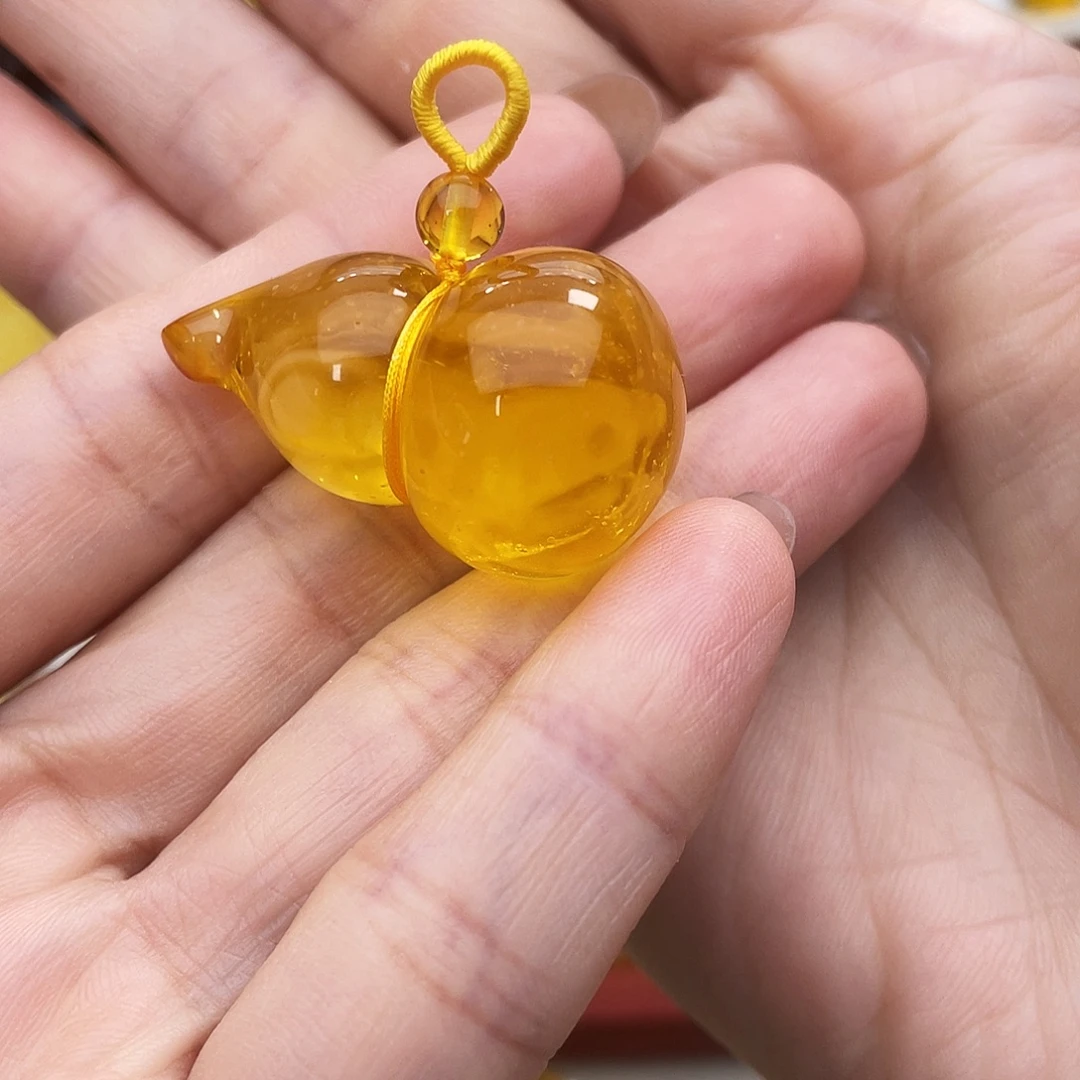 琥珀未镶嵌吊坠(不含链)