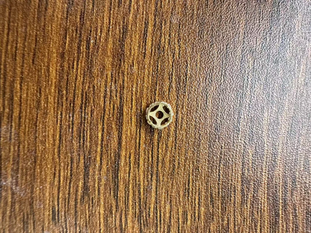 隔片-18K金吊坠-6mm