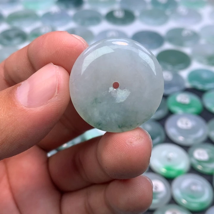 翡翠未镶嵌颈饰缅甸天然A货翡翠29-5.7