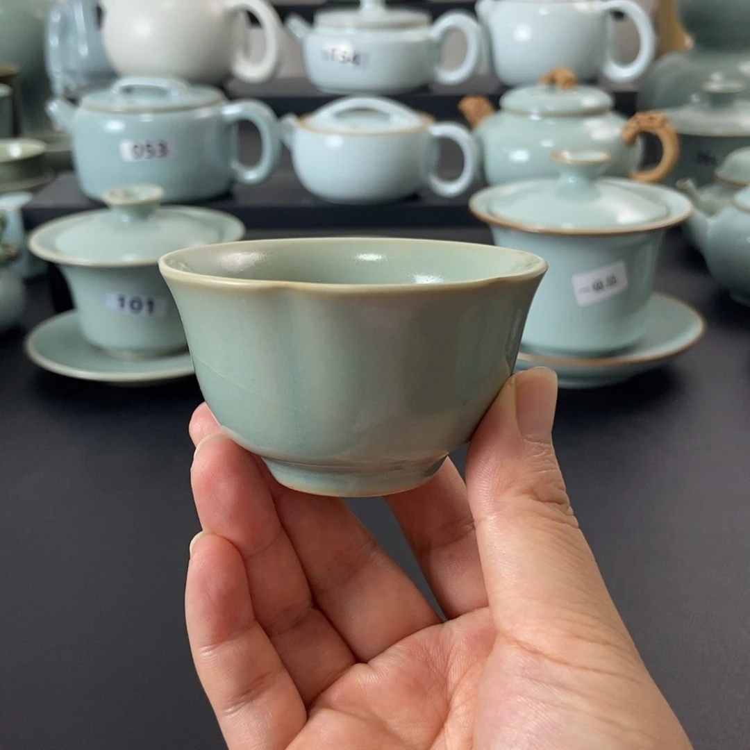 壶仿古釉水梅花杯