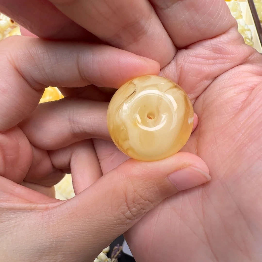 蜜蜡未镶嵌裸石蜜蜡