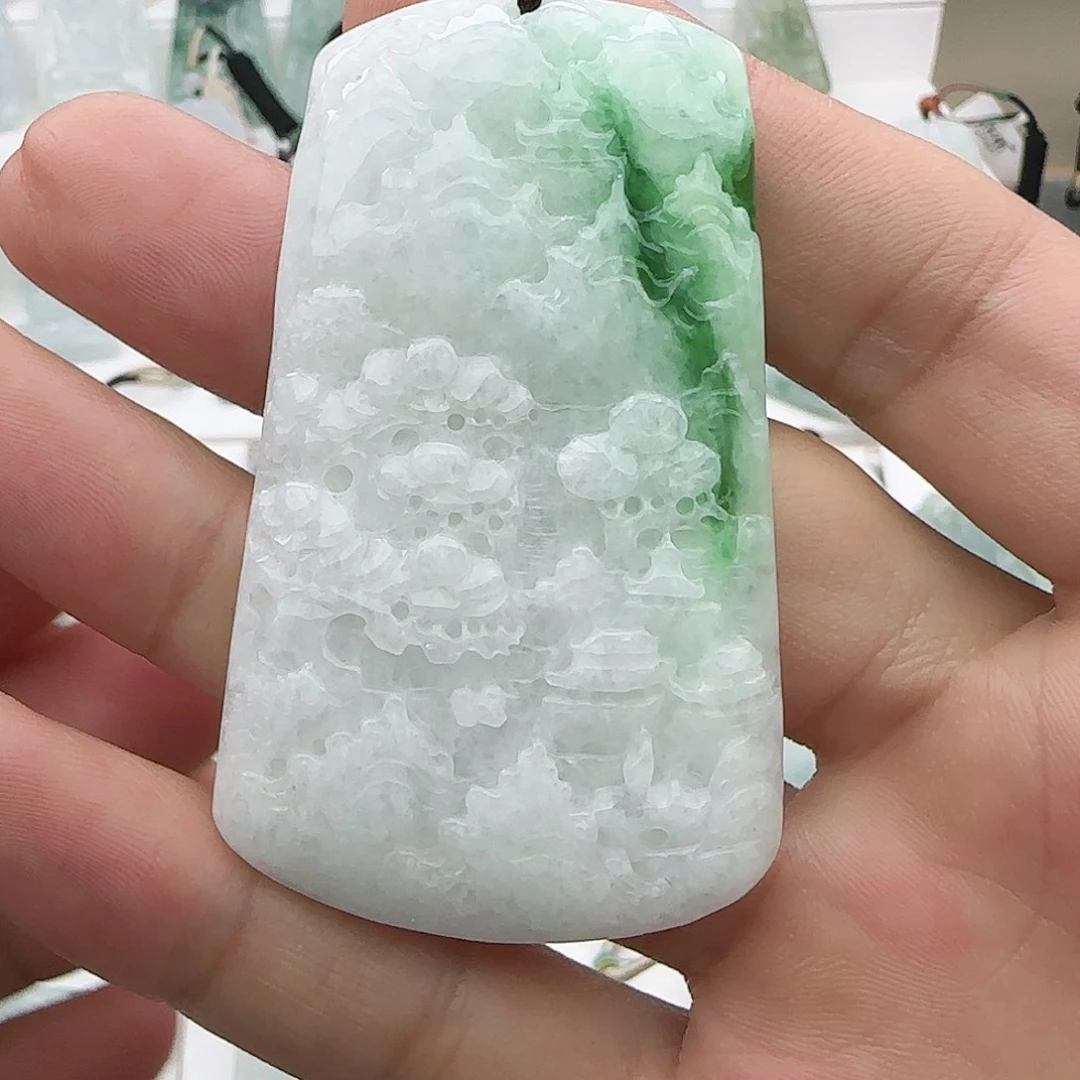 翡翠未镶嵌颈饰翡翠