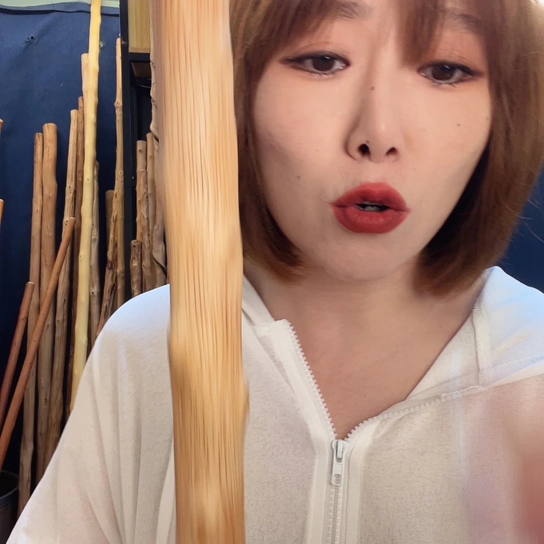 吉***6木棍哈哈哈哈哈哈哈哈哈哈