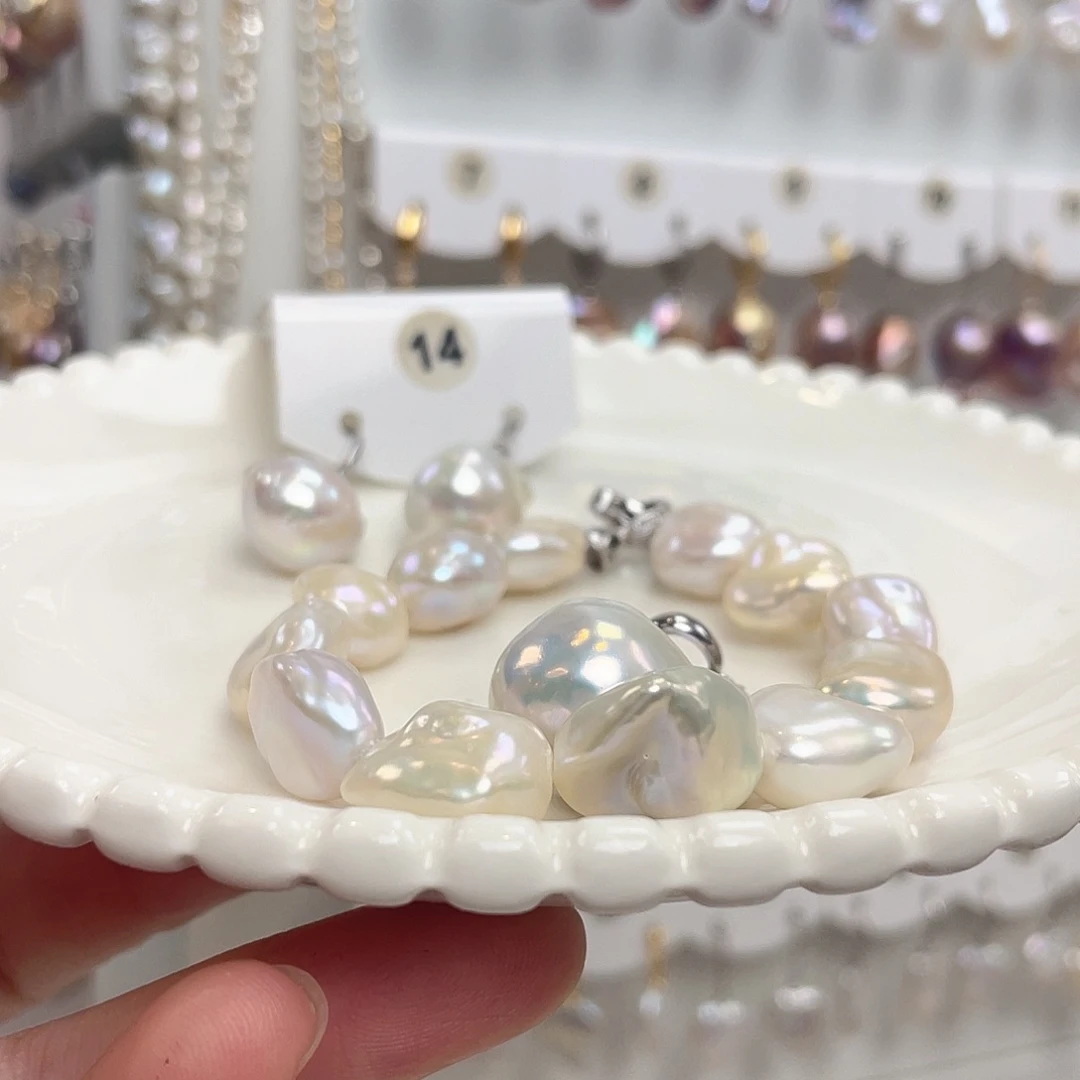 我***哥未镶嵌淡水珍珠天然淡水珍珠巴洛克