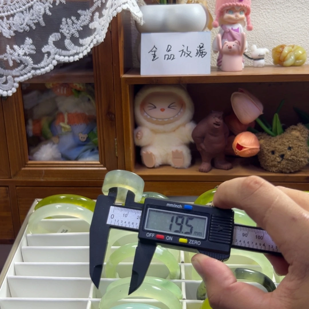 未镶嵌蛇纹石玉手镯141