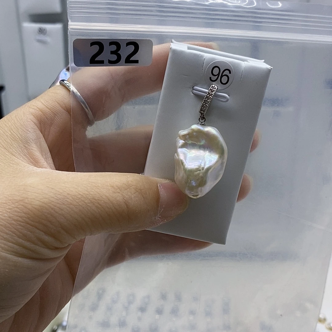 颈饰合金淡水珍珠
