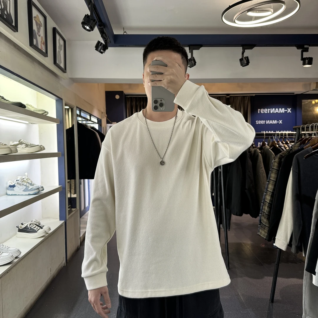 KP-X亲肤软糯舒适粒粒绒内搭秋季简约高级百搭宽松男长袖卫衣T恤