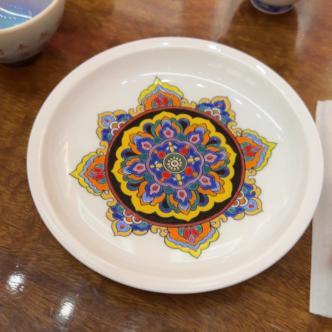 瓷片陶瓷作品 陶瓷手绘