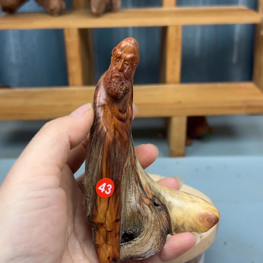 周***木崖柏木摆件手把件
