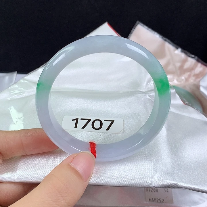 翡翠未镶嵌手镯57圈 糯冰双耳挂翠