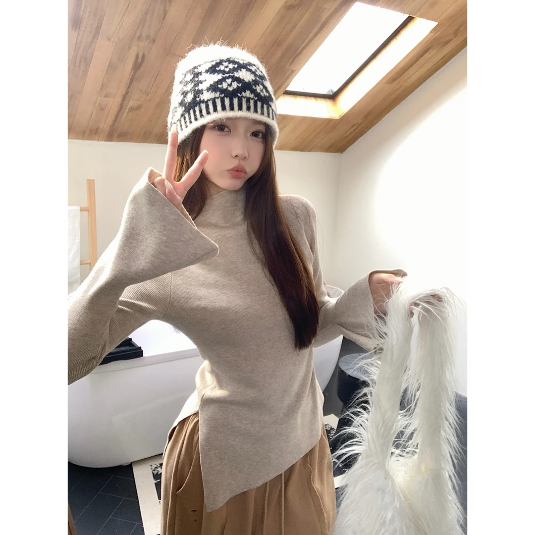 2025年秋冬韩版女装修身辣妹斜领喇叭袖开叉安迪绒针织衫打底毛衣