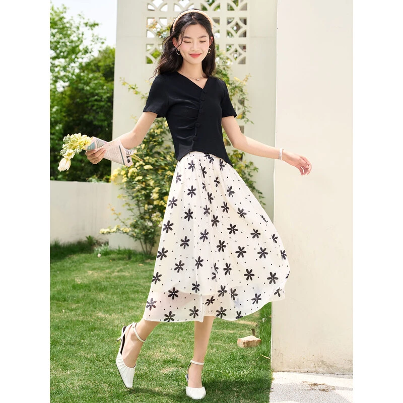 时尚T恤套装SXTZT23052