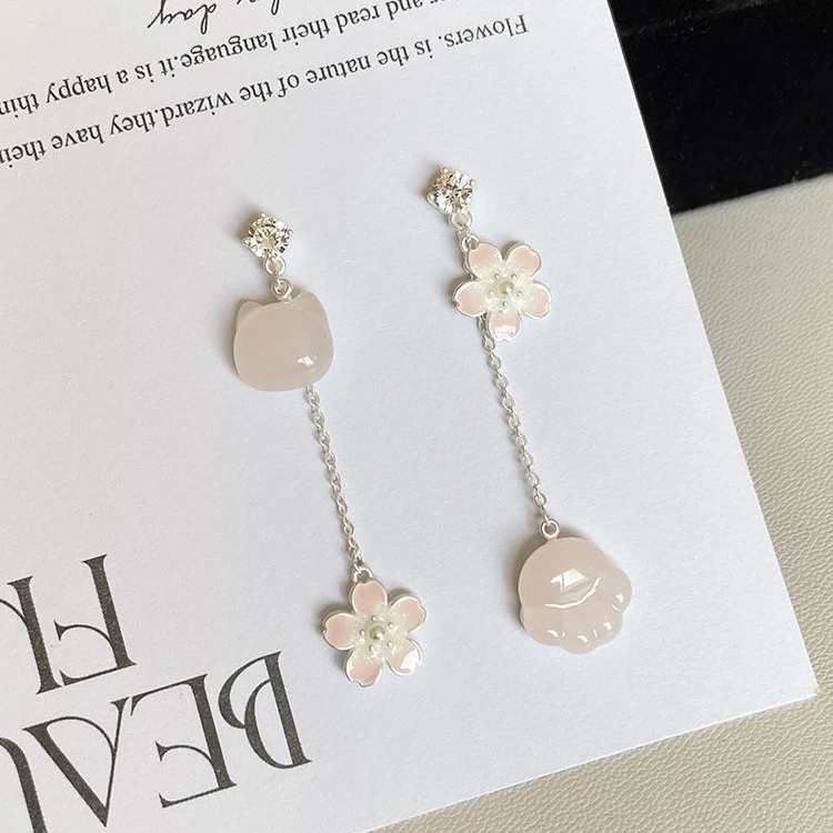 925银耳饰 猫咪耳钉可爱甜美小众独特耳坠新款爆款流苏不耳环长款