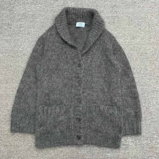 99新 Prada/普拉达 灰色开衫/38码/A1211