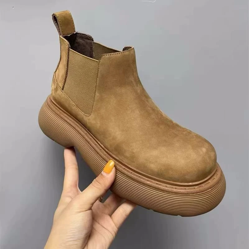 网红2025秋冬新款厚底百搭短靴女复古显瘦切尔西靴磨砂圆头马丁靴
