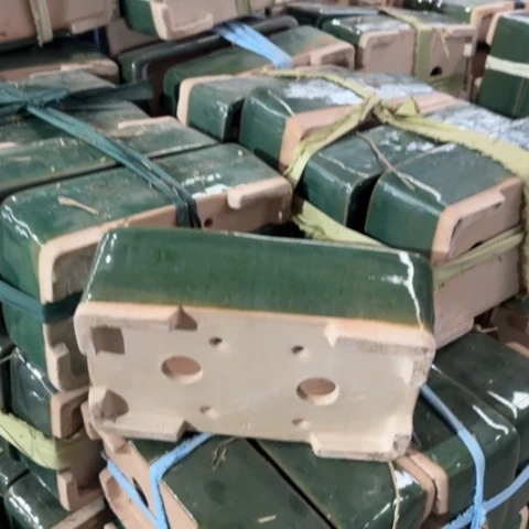 100-8。   微瑕23-14-8