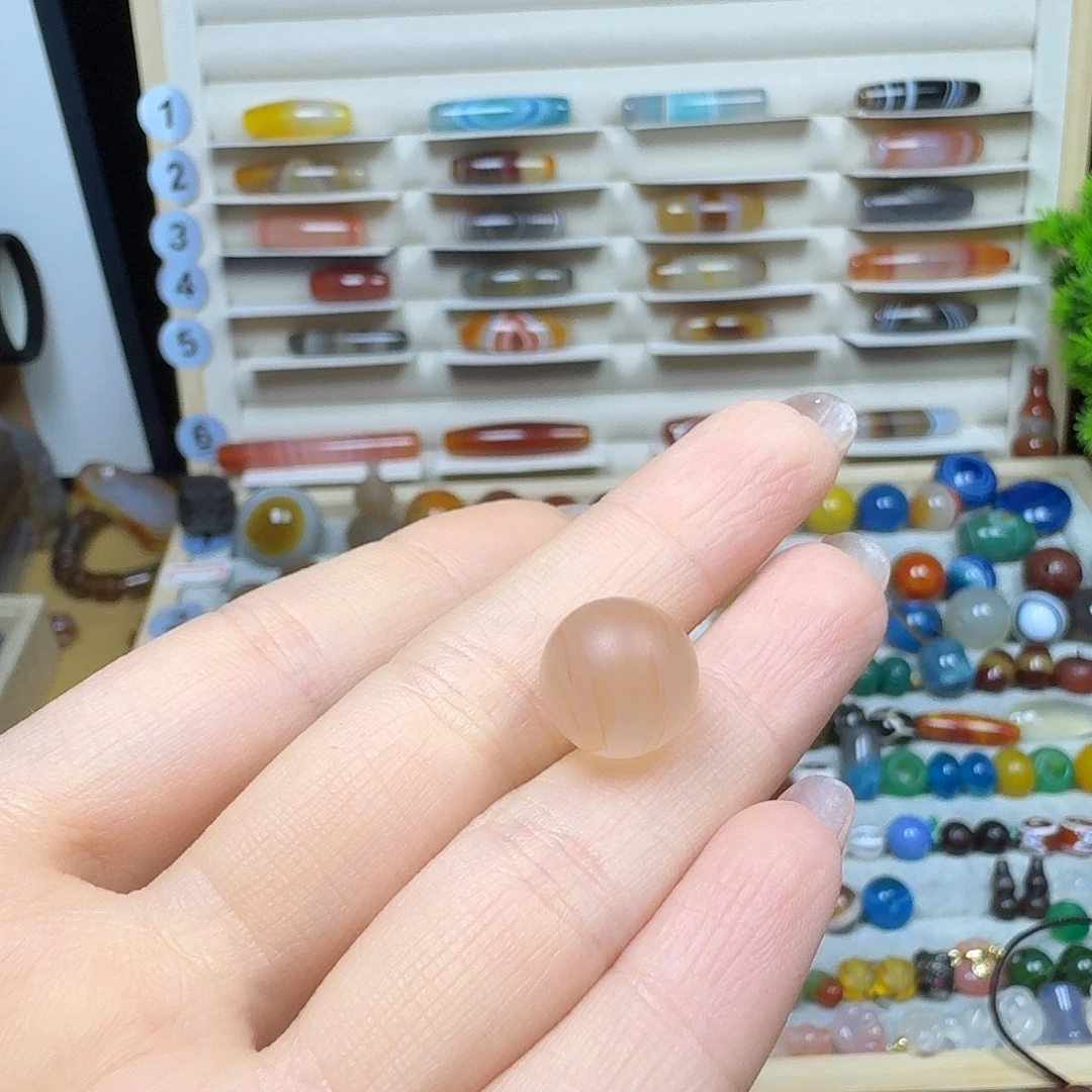 玛瑙/玉髓玛瑙未镶嵌艳**…
