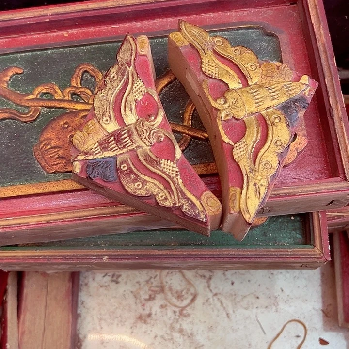 阳*爸木雕工艺一对蝴蝶