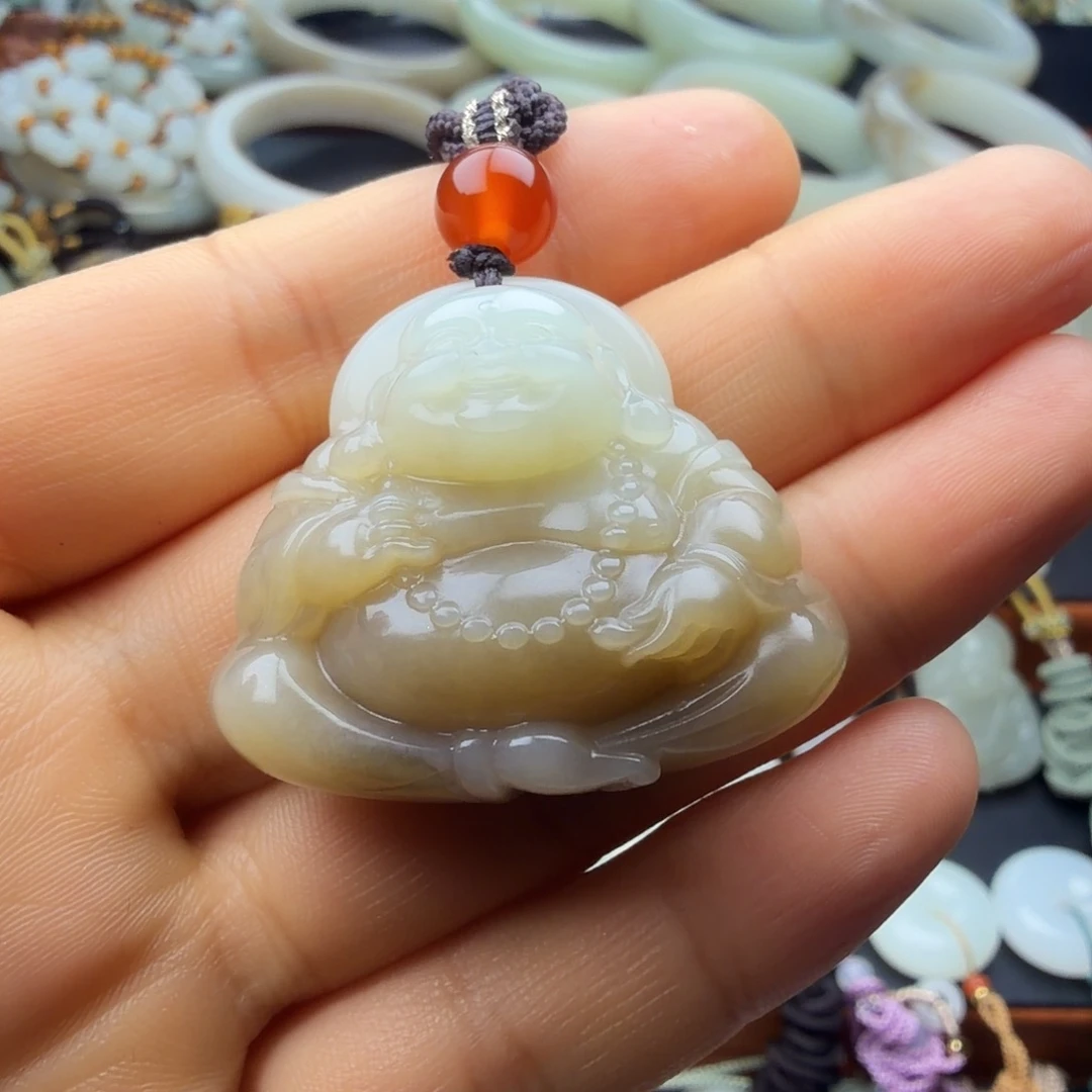 迦***.和田玉未镶嵌颈饰和田玉