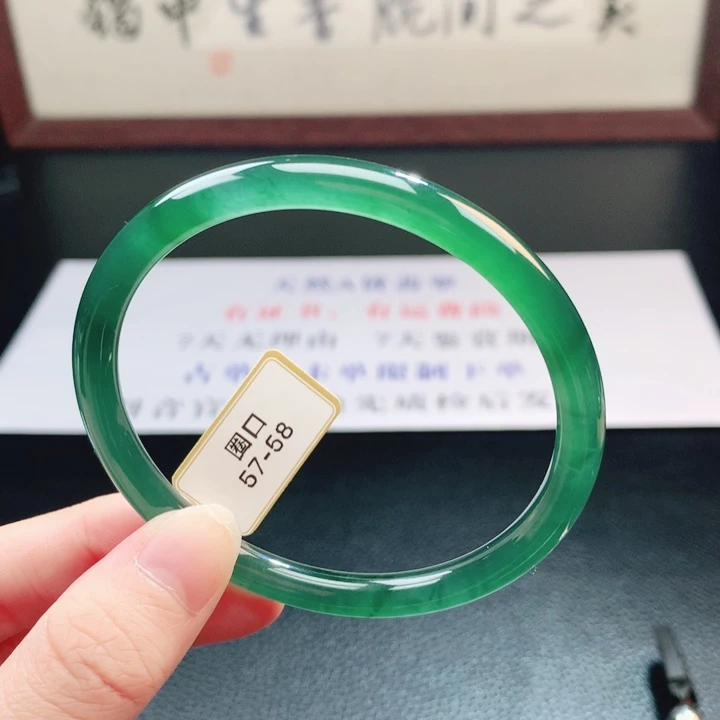 翡翠未镶嵌手镯翡翠手镯43