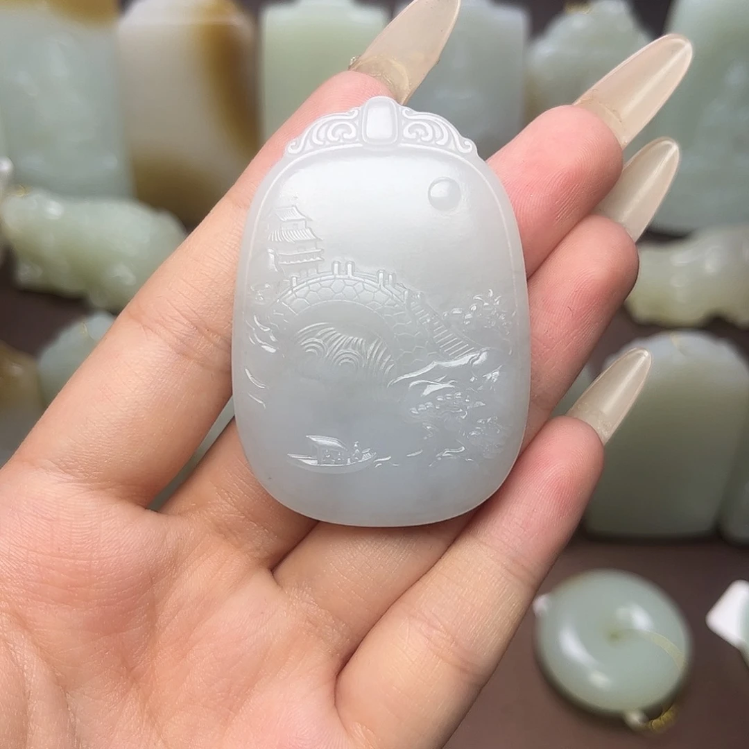 和田玉未镶嵌颈饰