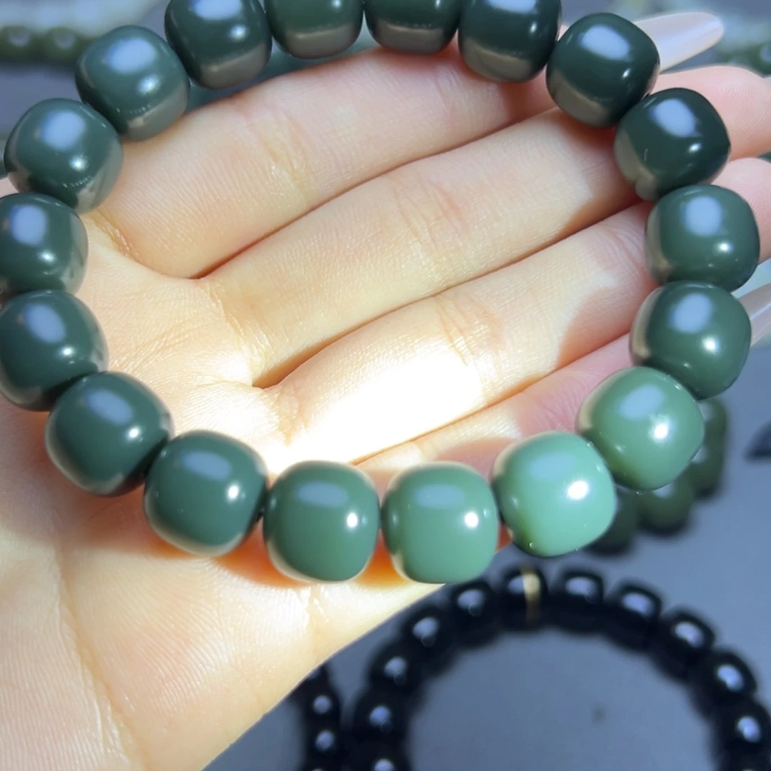 和田玉未镶嵌手链沙枣青12特细