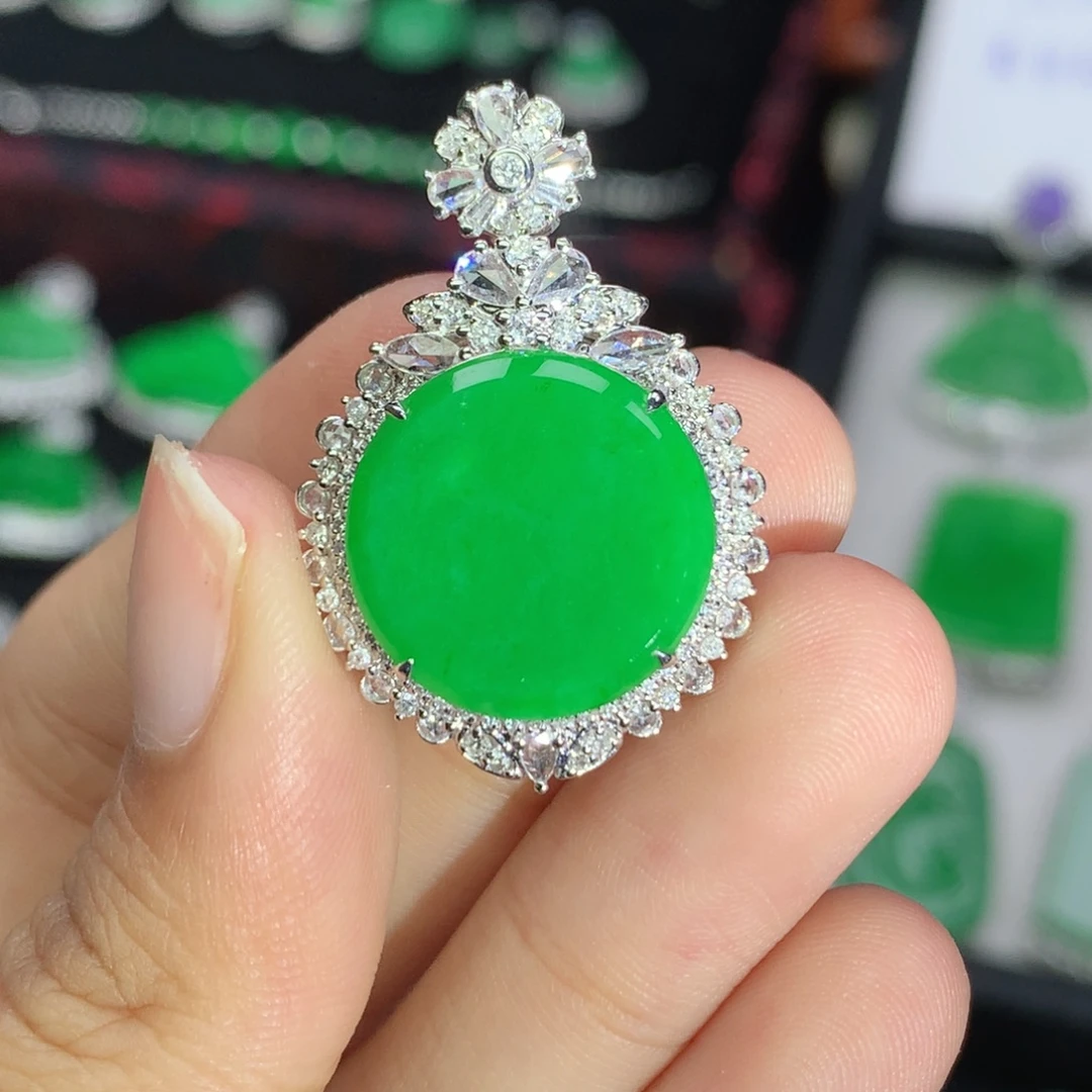 翡翠18K金镶嵌吊坠(不含链)