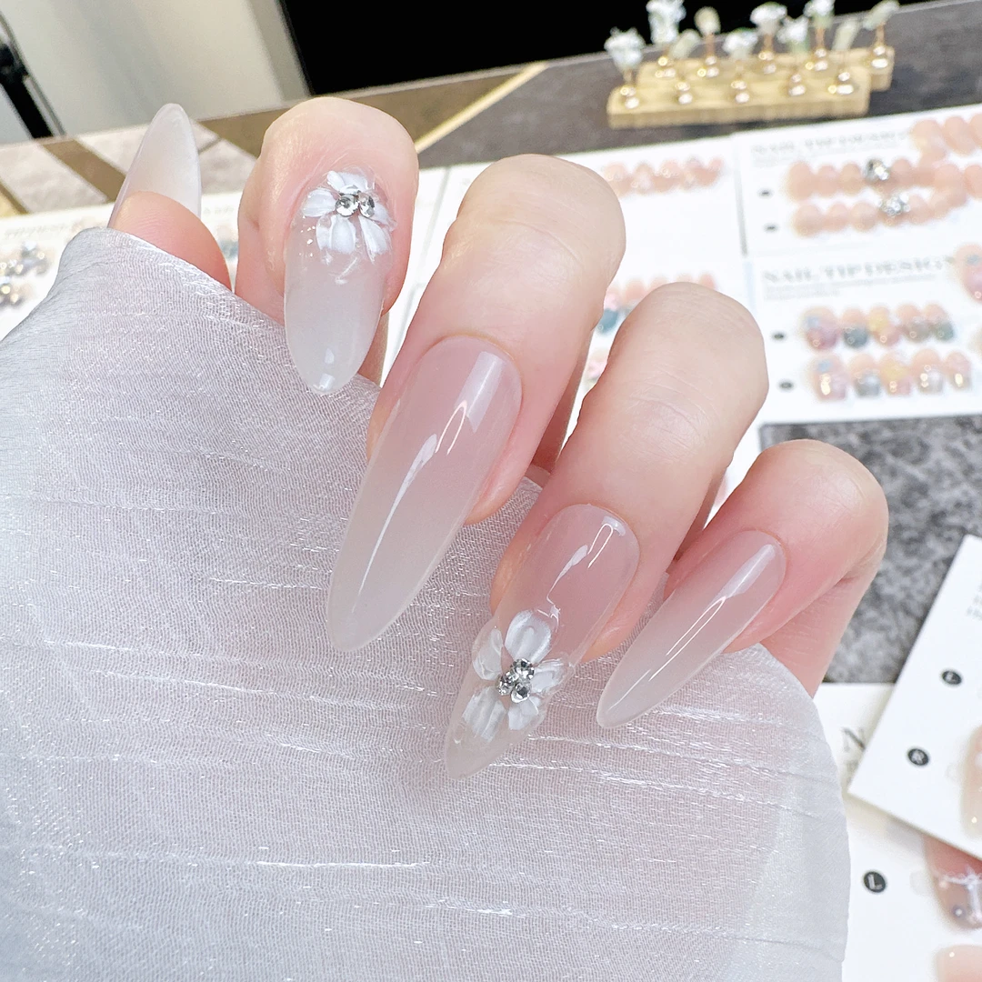 【UE原创】【玉冰花】手工裸色美甲立体捏捏冰花碎钻穿戴甲杏仁