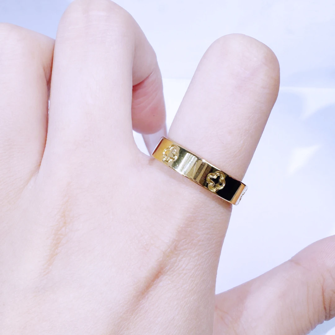 钛钢戒指 高级版网红简约情侣对戒男女款不掉色轻奢百搭小众光面