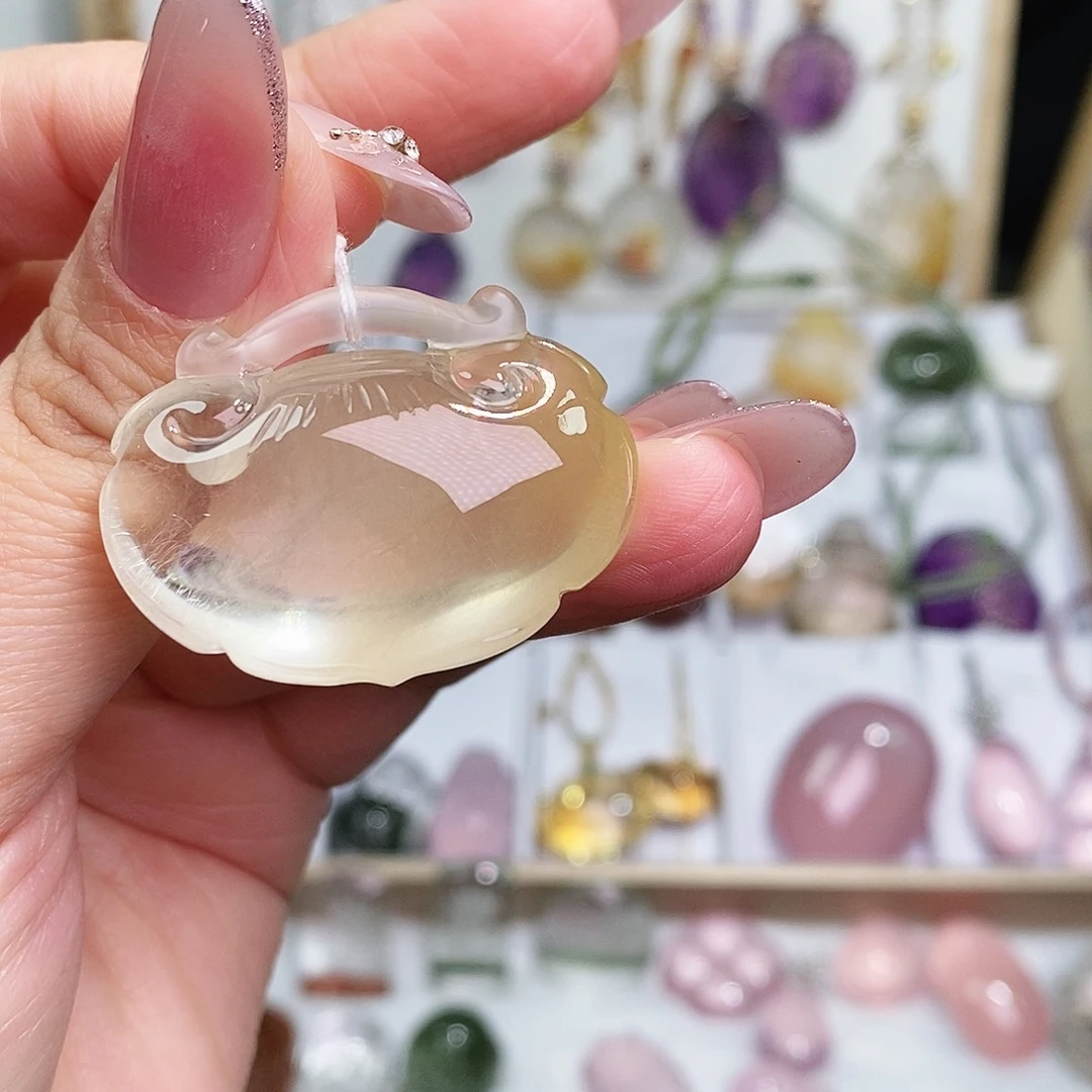 水晶未镶嵌吊坠(赠链)