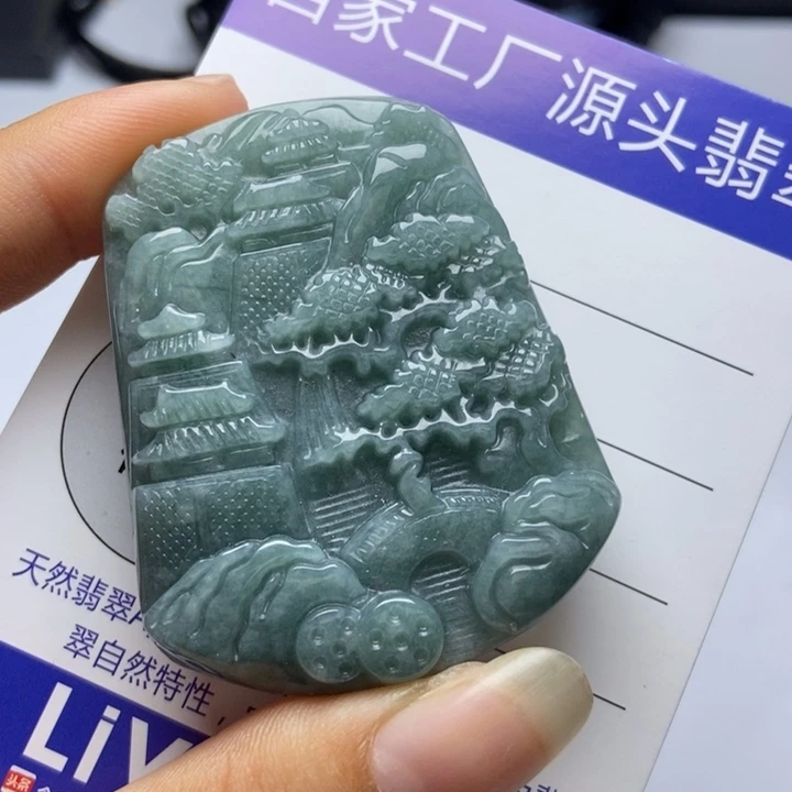 翡翠未镶嵌颈饰翡翠