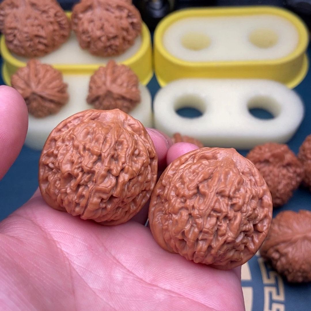 文玩核桃把件毕业阿莲39