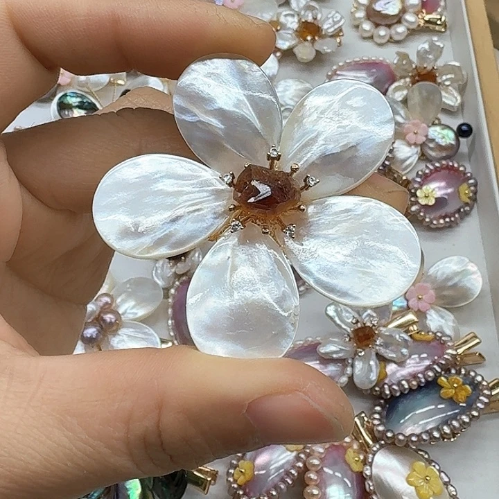 淡水珍珠发饰银S925镶嵌月*双