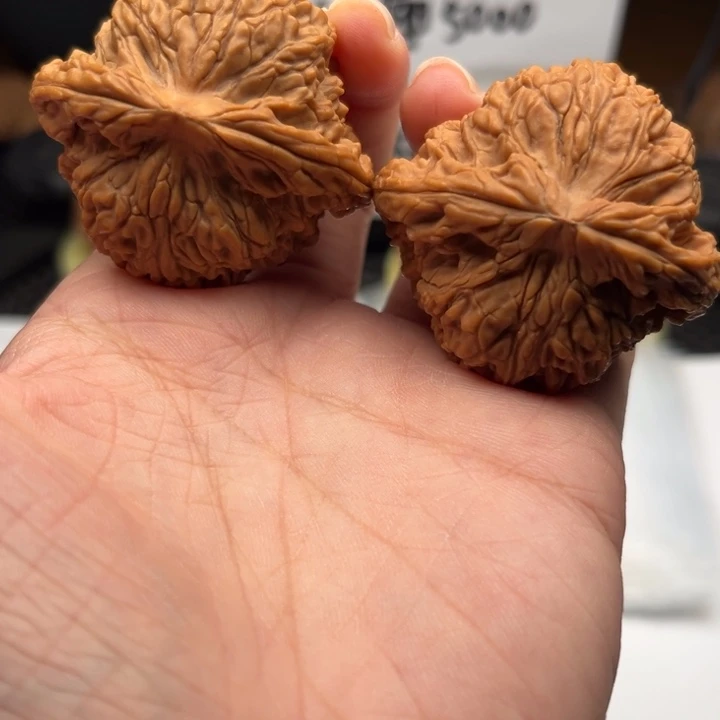文玩核桃吊坠南疆44