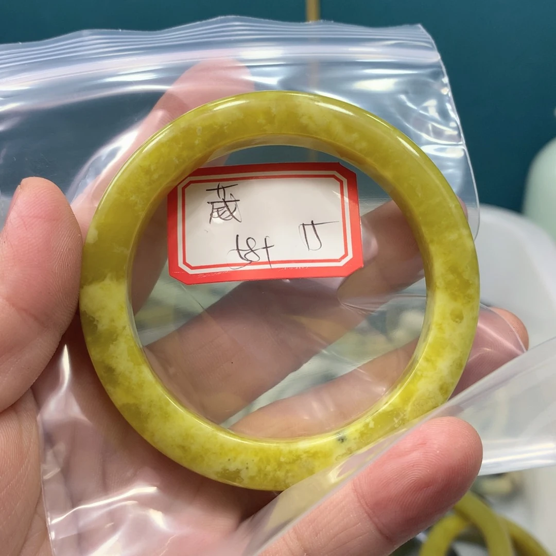 蛇纹石玉手镯未镶嵌葳**萏