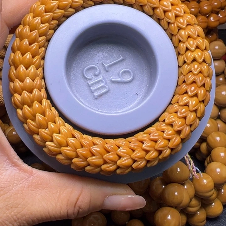 吊坠橄榄核聚宝盆