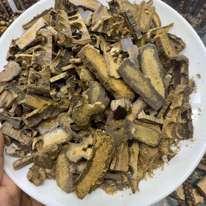 沉香碎屑沉香奇楠沉香车珠碎料熏香料56克