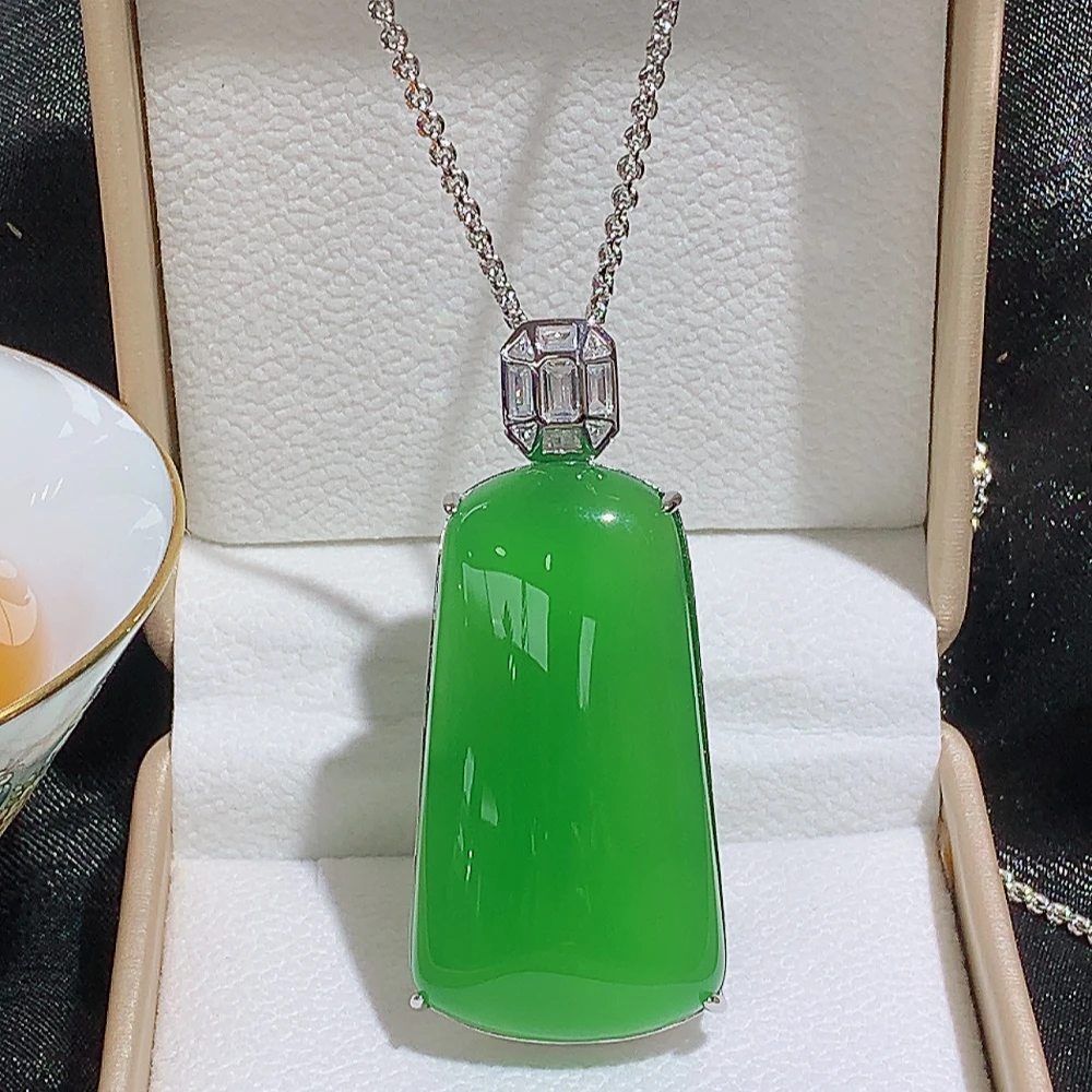 「霞姐珠宝」天然绿玉髓无事牌s925银镶嵌情侣款吊坠