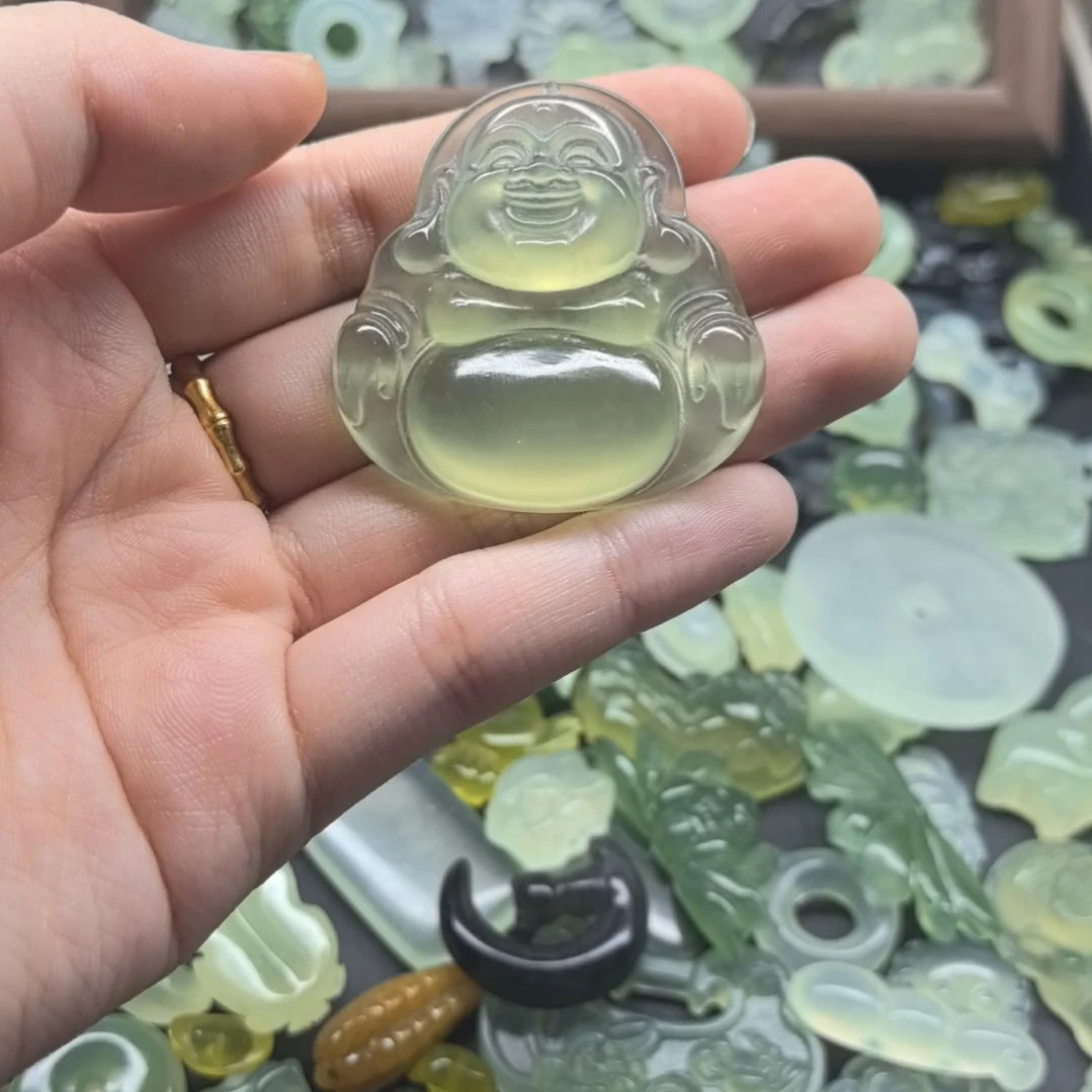 合金蛇纹石玉颈饰