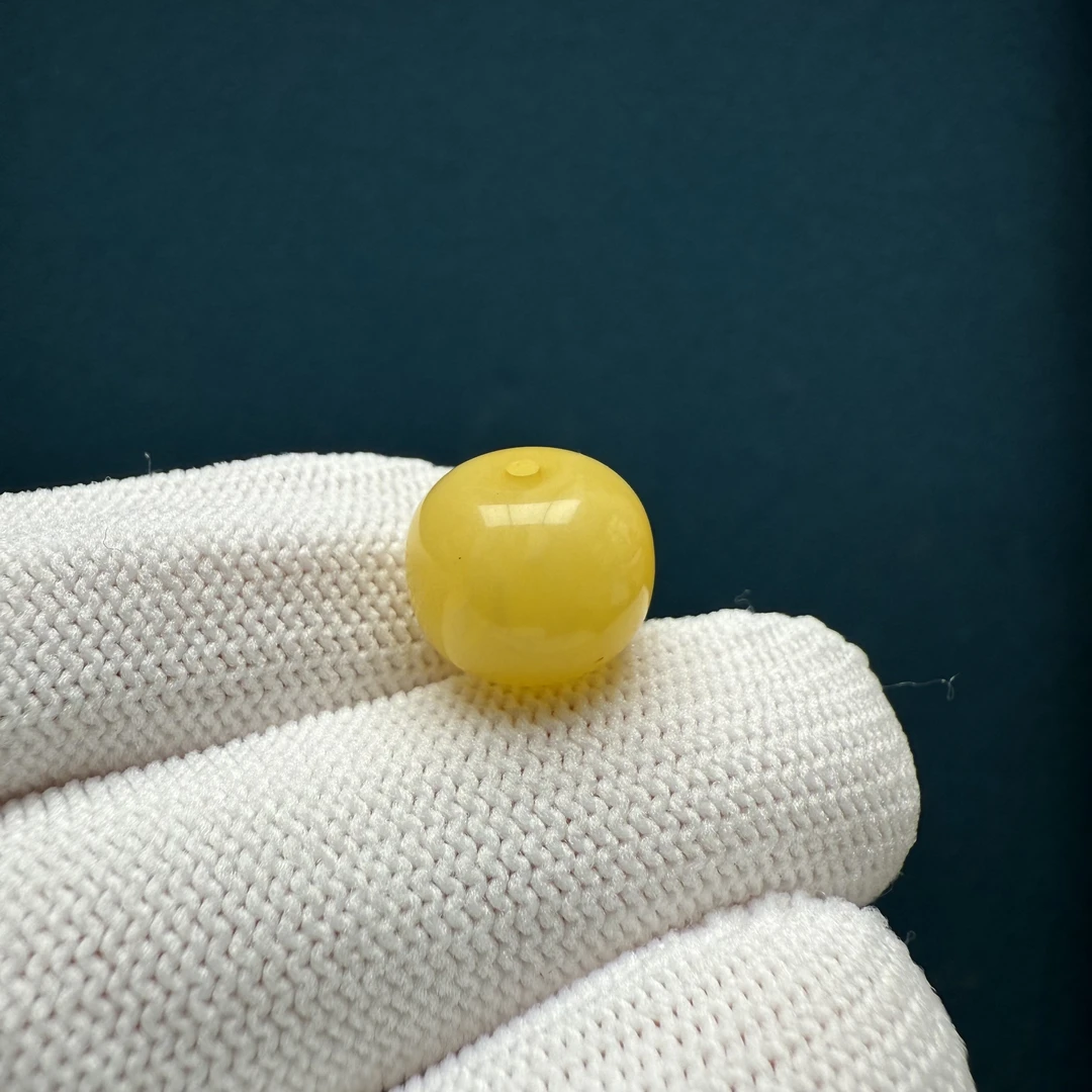 D1074天然原矿蜜蜡 【微瑕】老型12.3*10mm支持鉴定 假一罚十