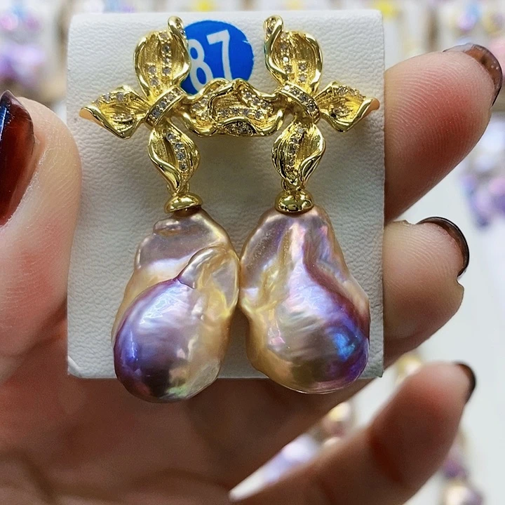 银S925镶嵌耳饰淡水珍珠