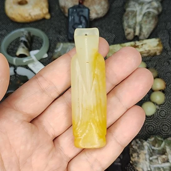 把件龙脊菩提物件优美，欢迎咨询