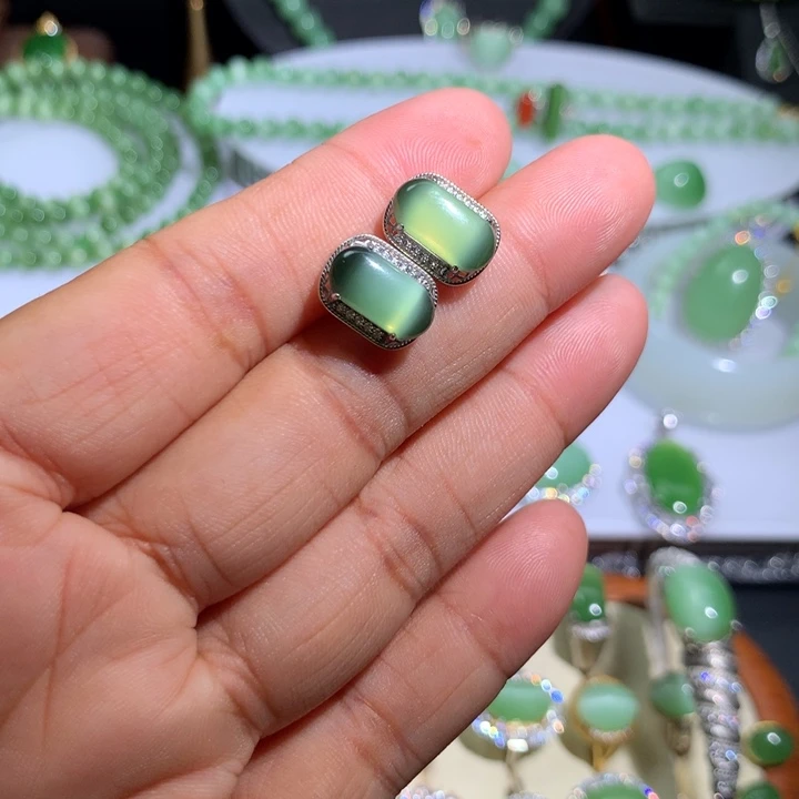和田玉（碧玉）银S925镶嵌耳饰