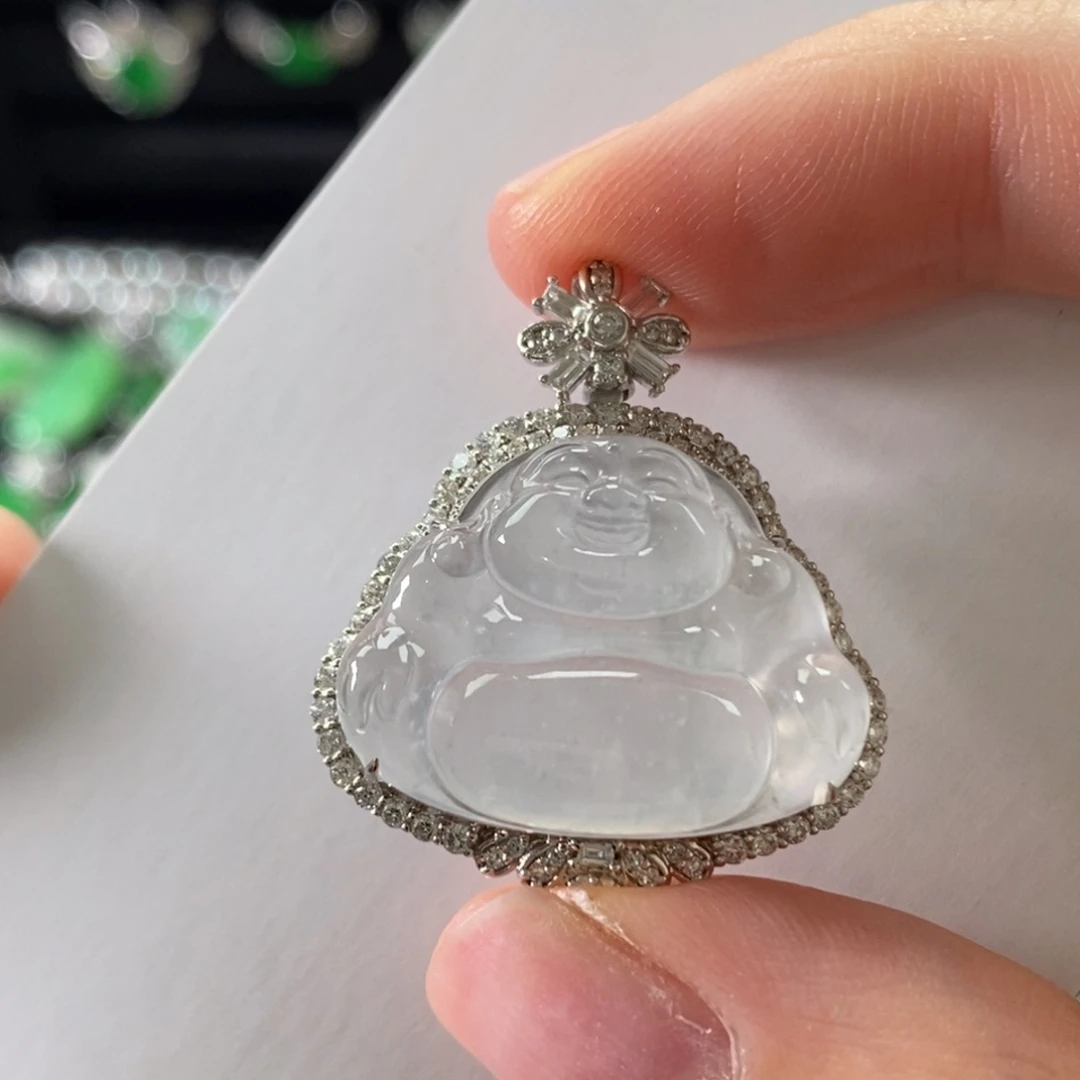 颈饰18K金镶嵌翡翠翡翠