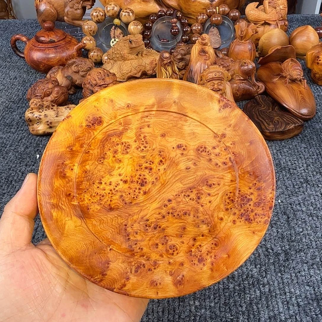 崖柏崖窝黑金骨料满瘤花，精品盘子