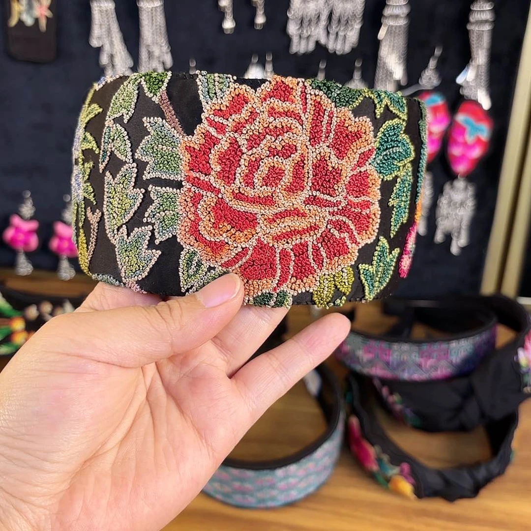 织绣小*帅帅帅帅帅帅帅帅帅帅