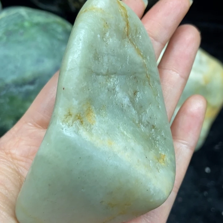 和田玉（糖玉）未镶嵌挂件