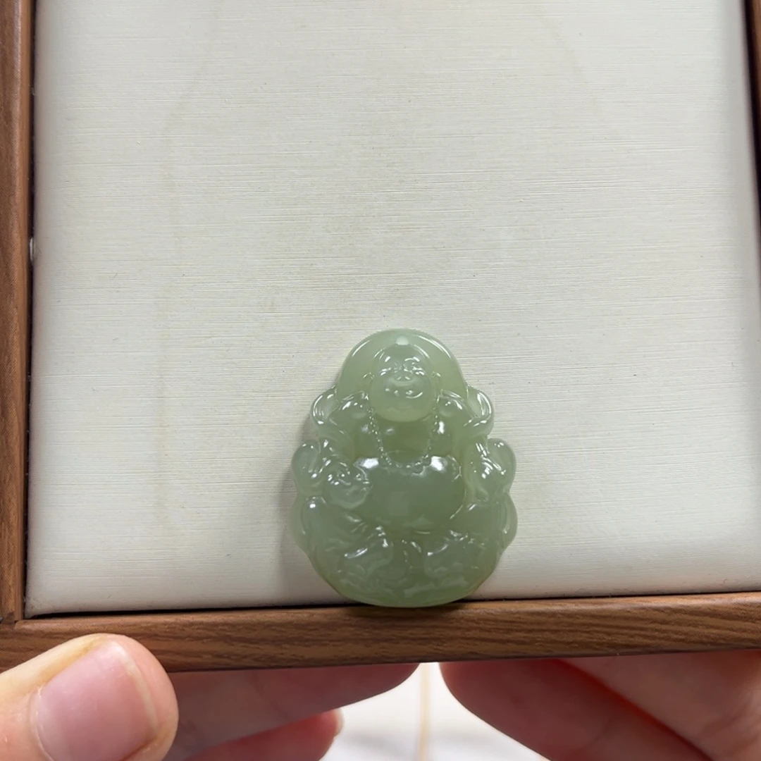 宝***贝和田玉未镶嵌颈饰