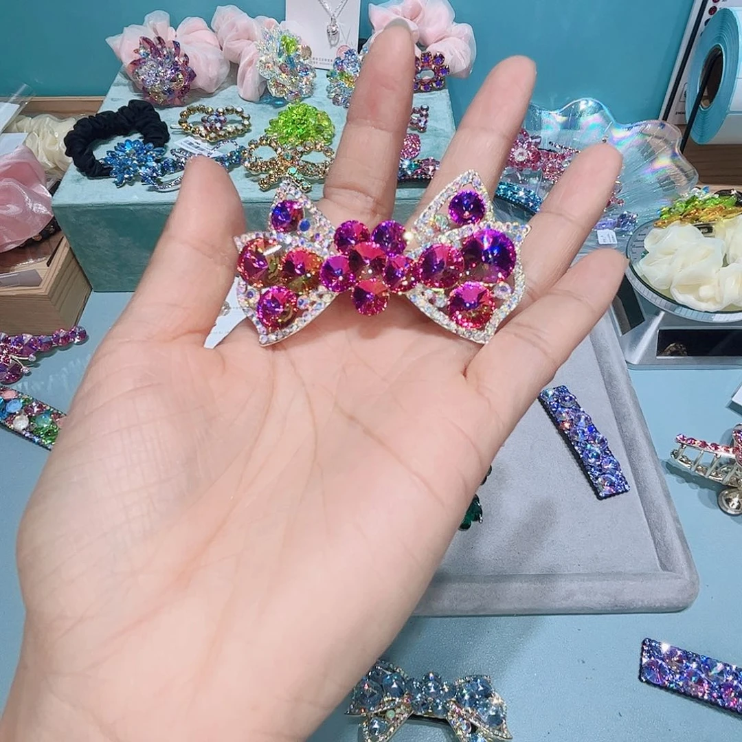 皮质铁合金耳钉的