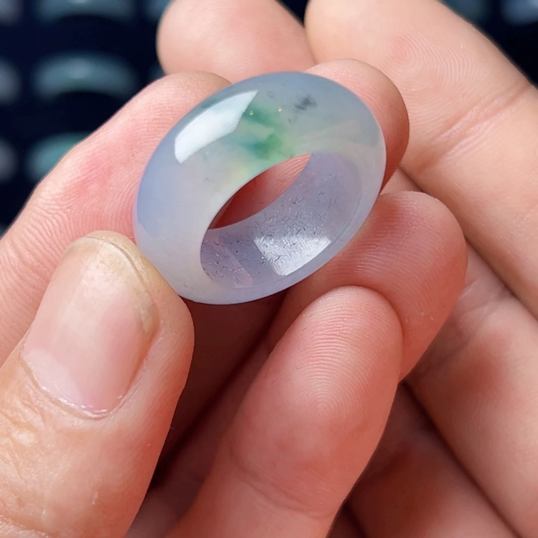 定制翡翠未镶嵌圈口18号